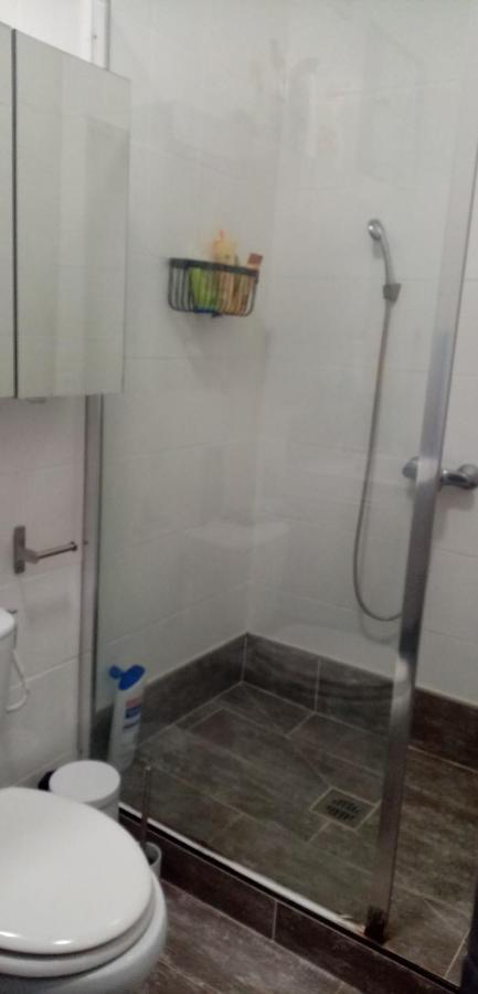 Les Volets Bleus Apartment Contes  Екстериор снимка