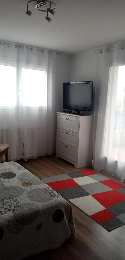 Les Volets Bleus Apartment Contes  Екстериор снимка